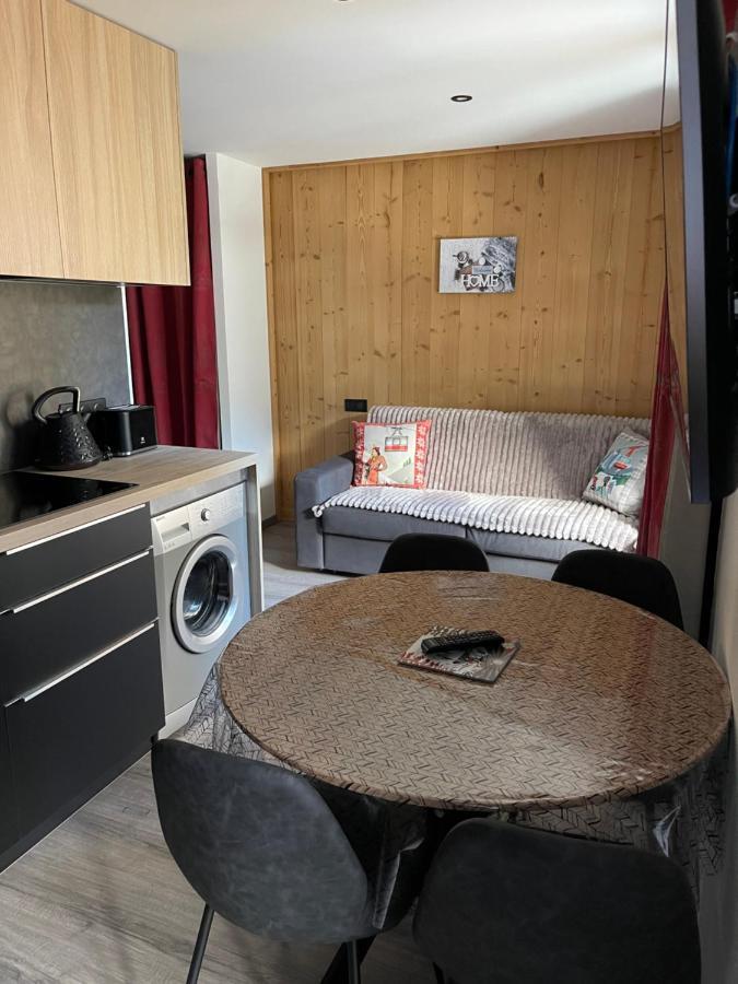 Appartement F2 Aux Glieres 부르생모리스 외부 사진