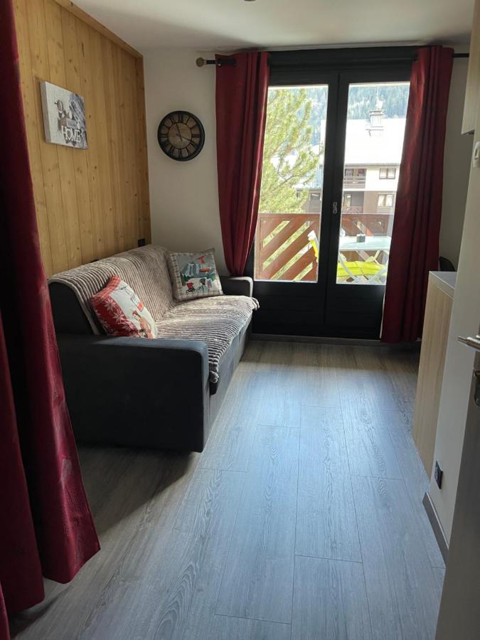 Appartement F2 Aux Glieres 부르생모리스 외부 사진